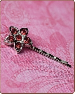 Kendall Bobby Pin in Ruby Red