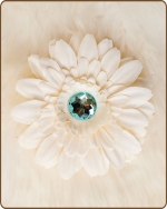 Daisy Flower Clippie Cream/Blue