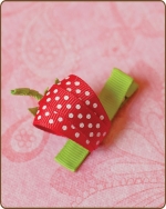 Ribbon Sculpture Clippie Strawberry