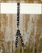 Ribbon Toggle Headband Black/White Snowflakes